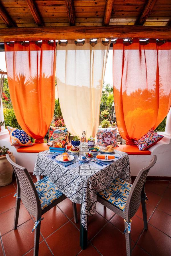 Lauricella Bed And Breakfast リーパリ エクステリア 写真
