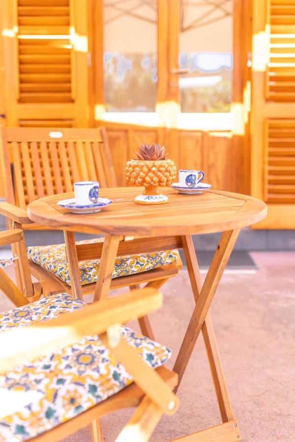 Lauricella Bed And Breakfast リーパリ エクステリア 写真