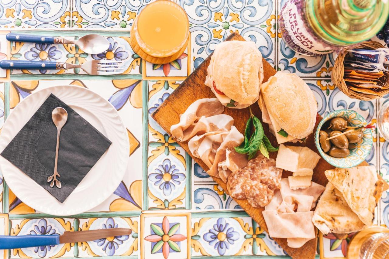 Lauricella Bed And Breakfast リーパリ エクステリア 写真